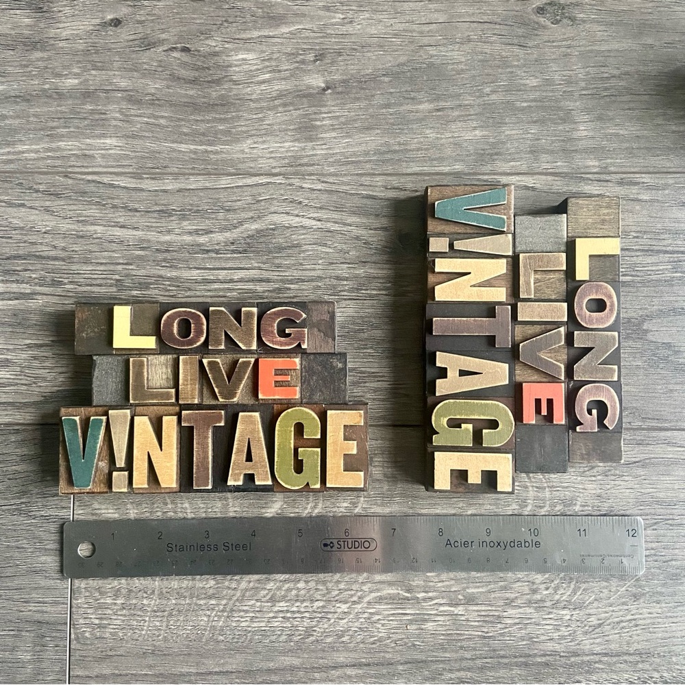 Fossil Authentic Sign Decor - Picture 3 of 7